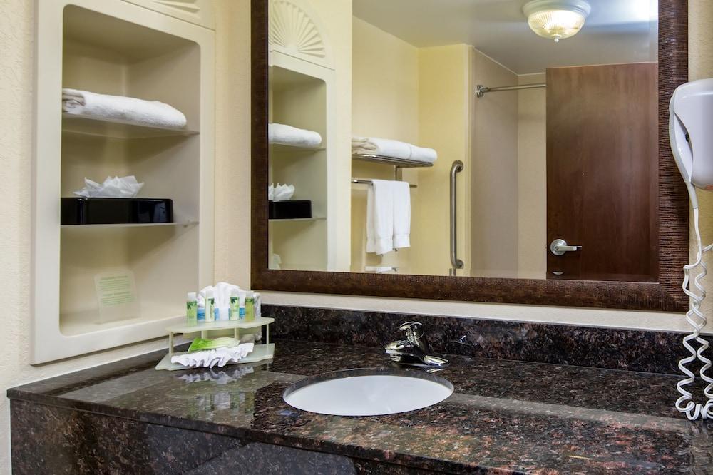 Holiday Inn Express Hotel & Suites Orlando - Apopka By Ihg Forest City Exterior photo